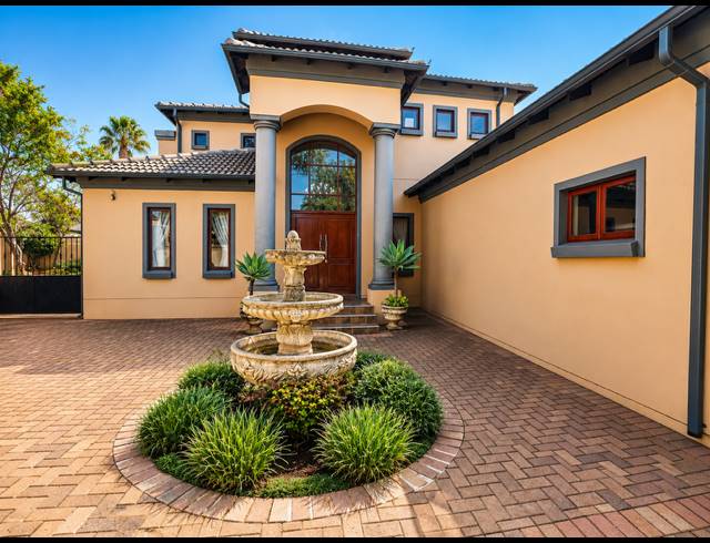 4 BEDROOM HOUSE FOR SALE IN MIDSTREAM ESTATE